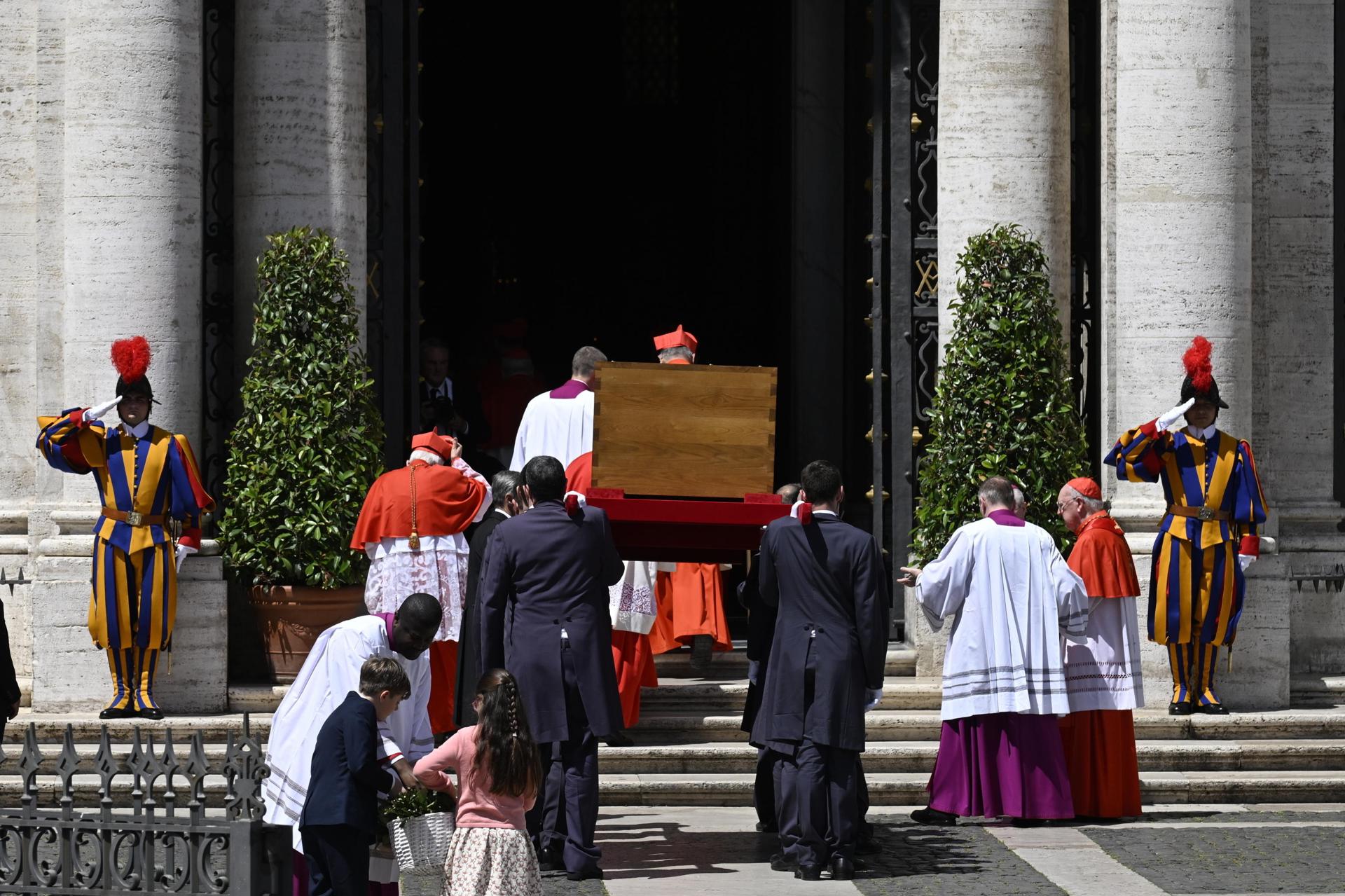 El entierro de Jorge Mario Bergoglio