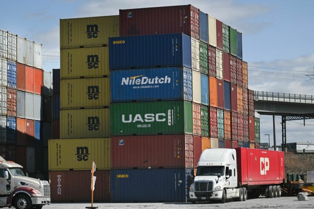 Está previsto que todos las importaciones paguen más impuestos para ingresar a Estados Unidos, desde el 5 de abril de 2025.