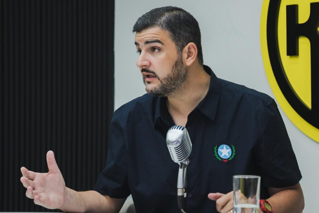 Aquiles Alvarez en una entrevista radial este 9 de abril de 2025.