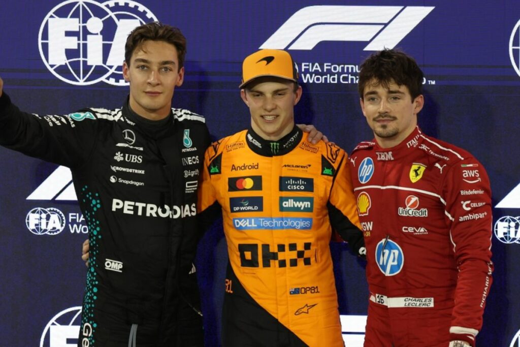 George Russell, Oscar Piastri y Charles Leclerc tras la clasificación del Gran Premio de Baréin de la Fórmula 1.
