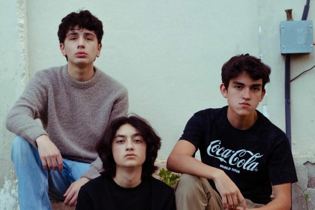 Ilegibles celebró su primer aniversario en marzo pasado. Foto: Instagram @anajosefa_ph