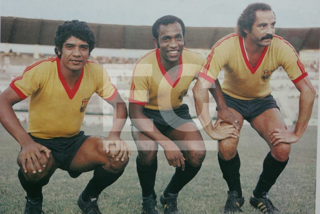 José Paes, Nelsinho y Víctor Ephanor con Barcelona SC.