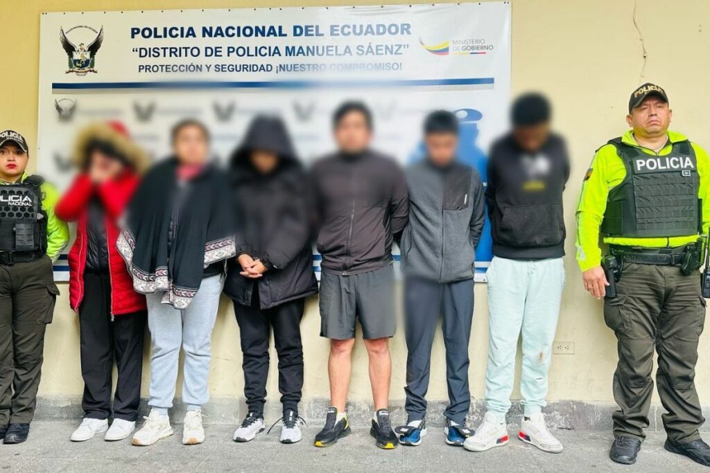 Cinco de los seis detenidos no registran antecedentes. Foto: Policía