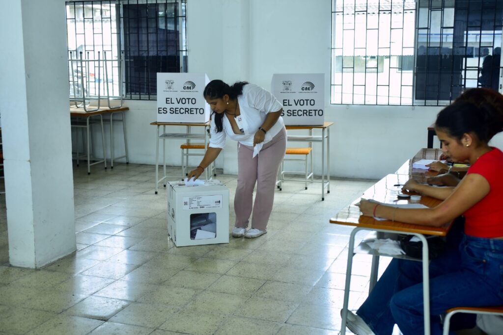 Se cerraron las urnas de las elecciones 2025.