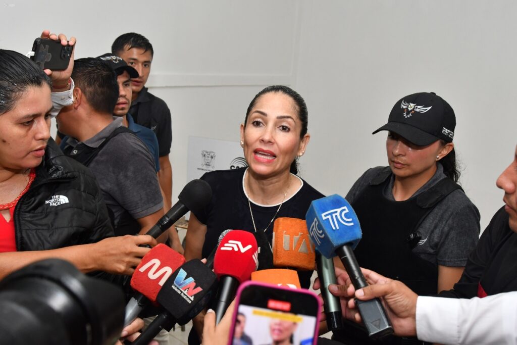 Luisa González rechaza los resultados electorales.