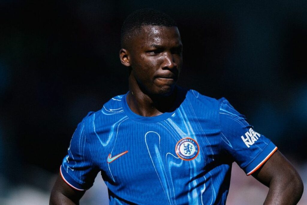 Al Nassr quiere juntar a Moisés Caicedo con Cristiano Ronaldo.
