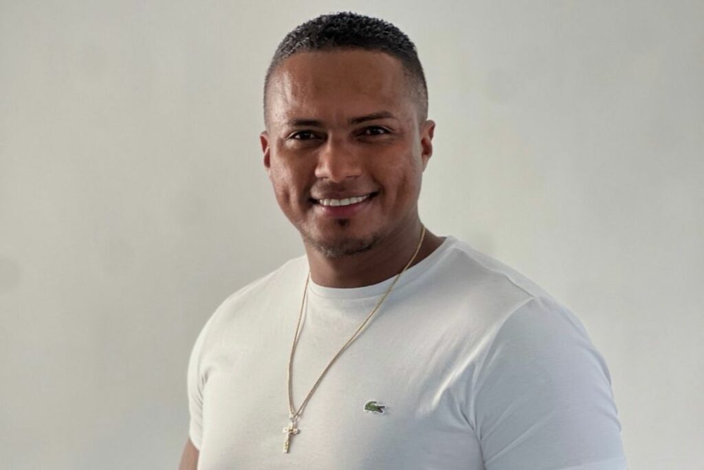 Antonio Valencia fundó AV25, equipo que milita en la Segunda Categoría de Pichincha.