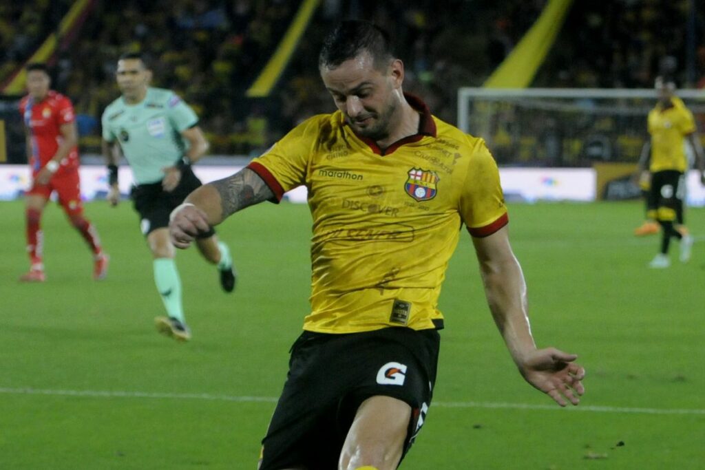 Octavio Rivero anotó el gol del triunfo de Barcelona SC sobre El Nacional.