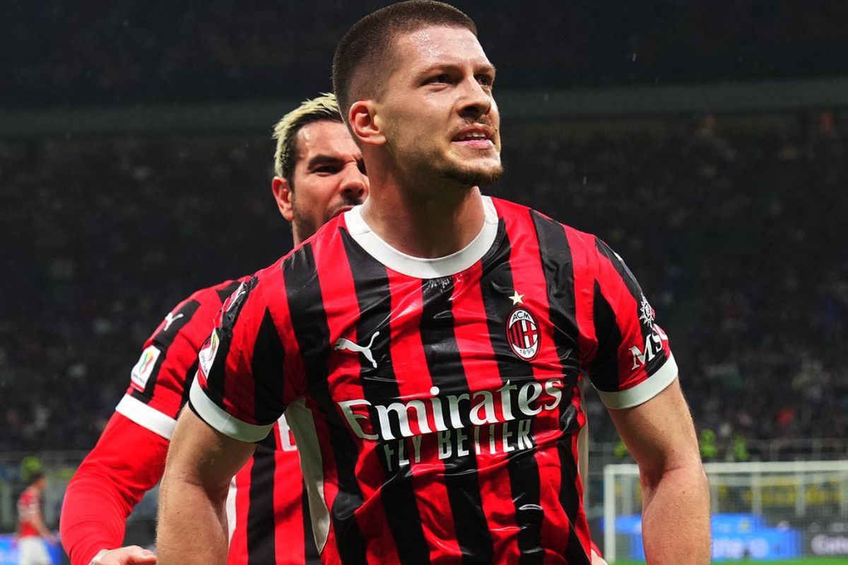 Captivating El Como Y Nico Paz Frustran Al Al Ac Milan En San Siro Picture Illustration Captivating El Como Y Nico Paz Frustran Al Al Ac Milan En San Siro Picture Illustration