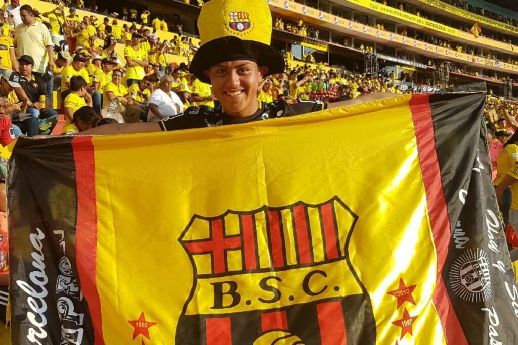 Ayrthon, hincha de Barcelona SC, considera que uno nace siendo aficionado del 'Ídolo'.