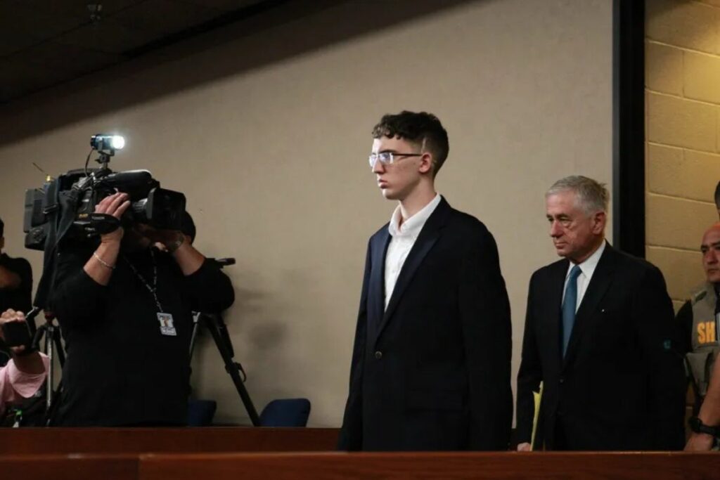 Patrick Crusius (c) del tirador de la masacre del supermercado Walmart en 2019.