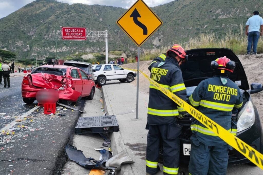 La mayoría de los siniestros de tránsito en Ecuador son por exceso de velocidad.