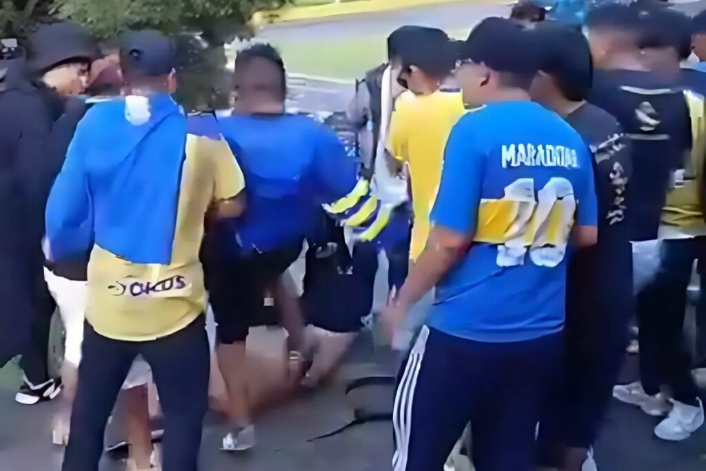Un grupo de al menos 15 presuntos hinchas agredieron del Mejía atacaron a un aficionado del Montúfar