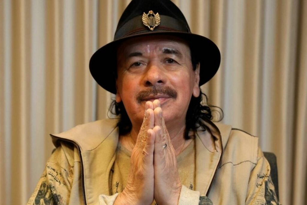 Carlos Santana es uno de los guitarristas más reconocidos