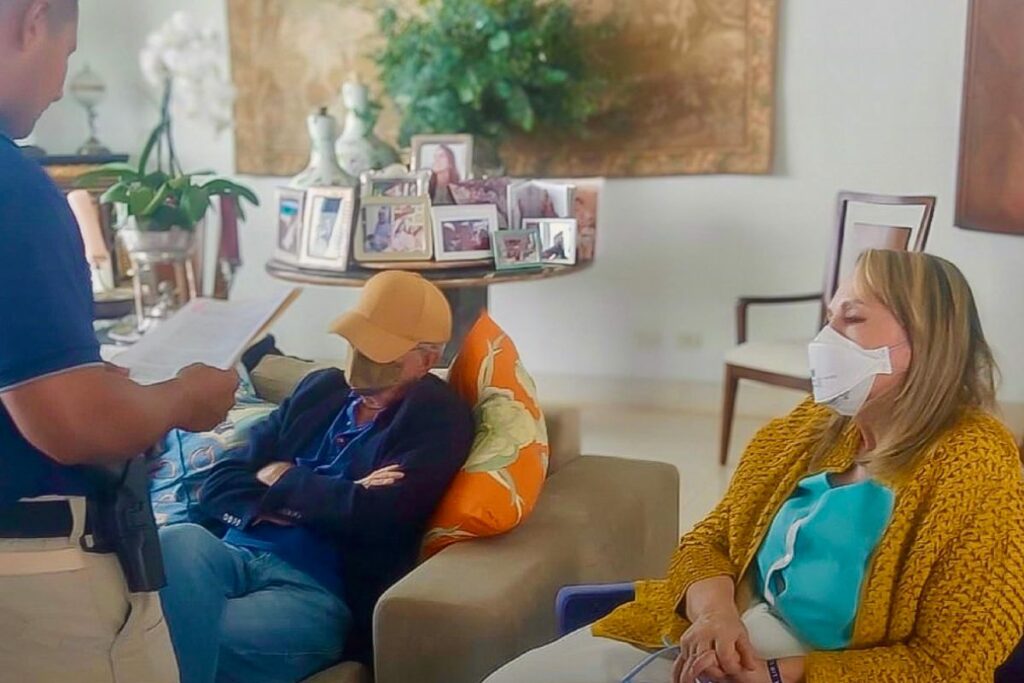 Detenidos en Panamá María Auxiliadora Patiño y José Xavier Macías, investigados en el caso Sinohydro, fueron detenidos en Panamá.