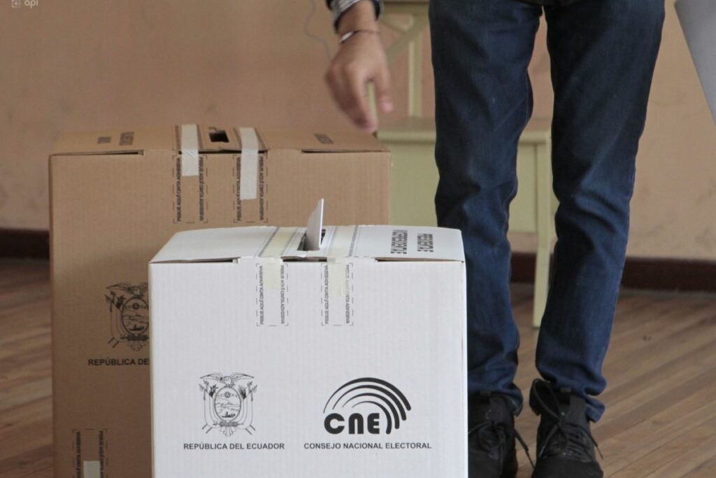 La segunda vuelta electoral se realizará este domingo 13 de abril