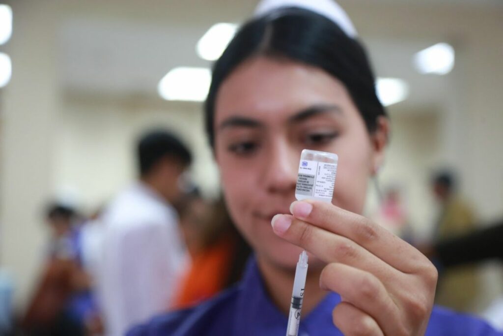 Ecuador registra tres personas con fiebre amarilla. Los casos se dieron en el sur del país