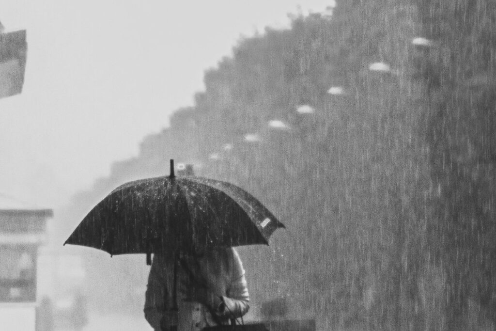 El Inamhi realiza los pronósticos de las lluvias en Ecuador.