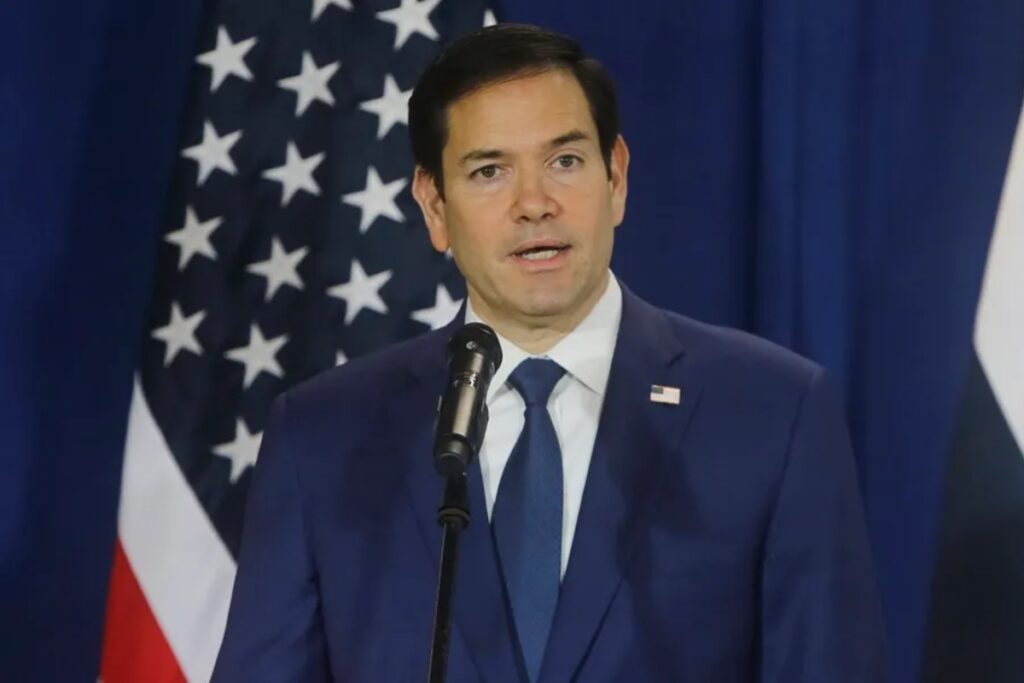 El secretario de Estado de EE.UU., Marco Rubio, habló con Daniel Noboa.