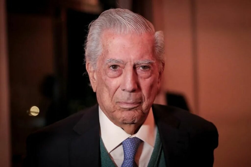 El escritor peruano ganador del premio Nobel de Literatura Mario Vargas Llosa.