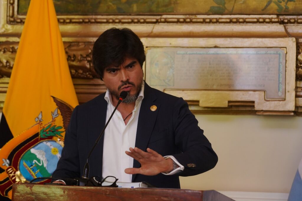 El ministro de Gobierno, José De La Gasca, habló sobre Erik Prince en Ecuador.