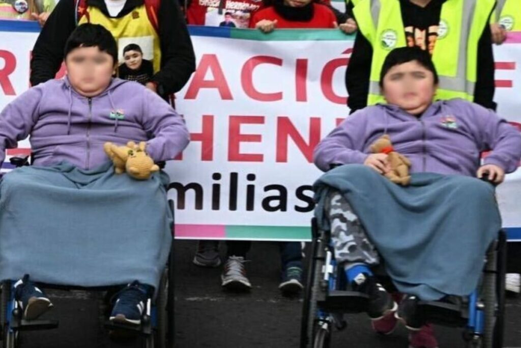 Vicente y Lucas fueron diagnosticados -a la edad de 7 años- con distrofia muscular de Duchenne.