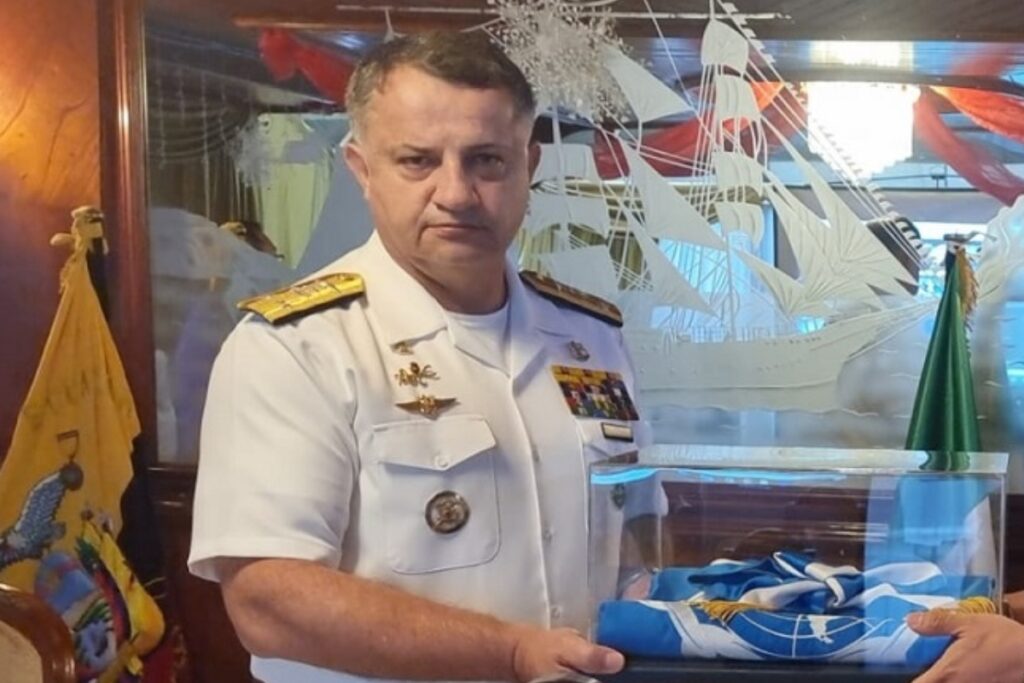 Pablo Caicedo, nuevo comandante de la Fuerza Naval, designado por Daniel Noboa.