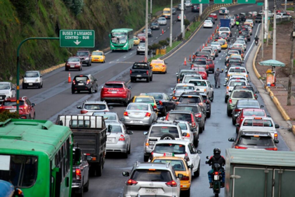 El Pico y placa está vigente en Quito.