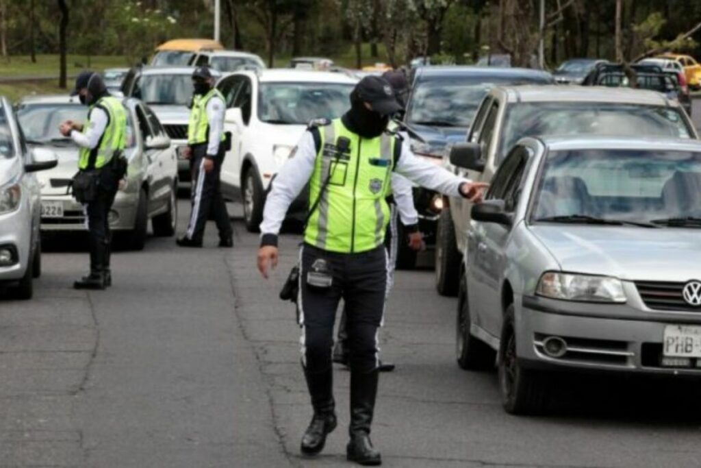 El Pico y placa está vigente en Quito con horarios fijos