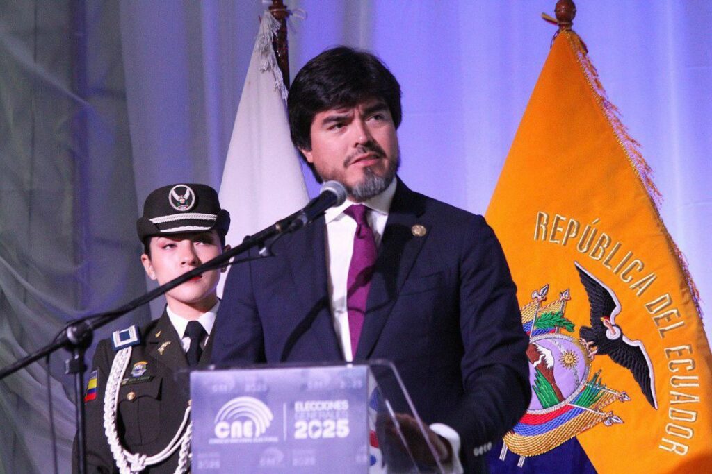El ministro de Gobierno, José de la Gasca.