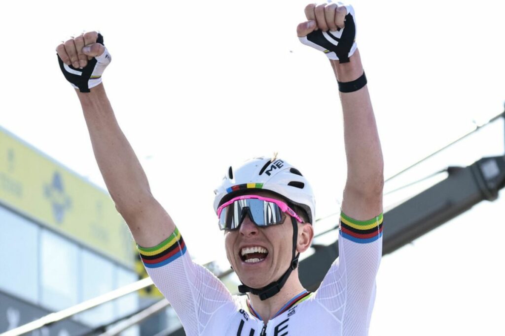 Tadej Pogacar se impuso en el Tour de Flandes el 6 de abril del 2025.