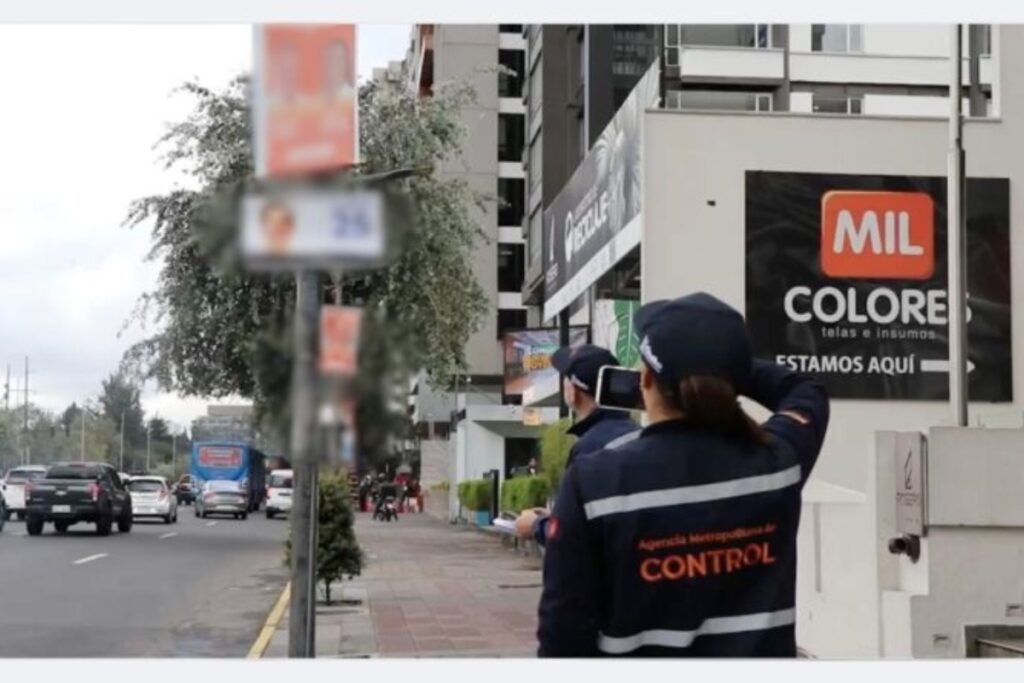 La propaganda electoral debía ser retirada hasta este martes 29 de abril.