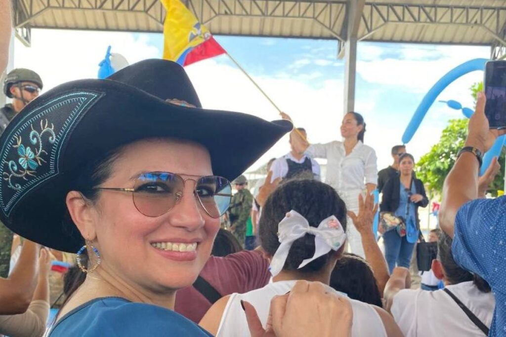 La Revolución Ciudadana se quedó con 66 votos, tras la renuncia de una de sus asambleístas, Mónica Salazar, de Los Ríos.