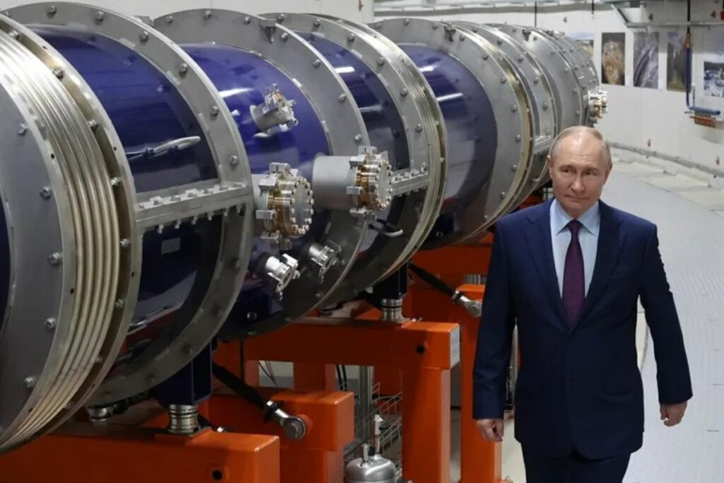 Imagen de archivo del presidente ruso, Vladímir Putin, en el Instituto Conjunto de Investigación Nuclear de Dubna, región de Moscú.