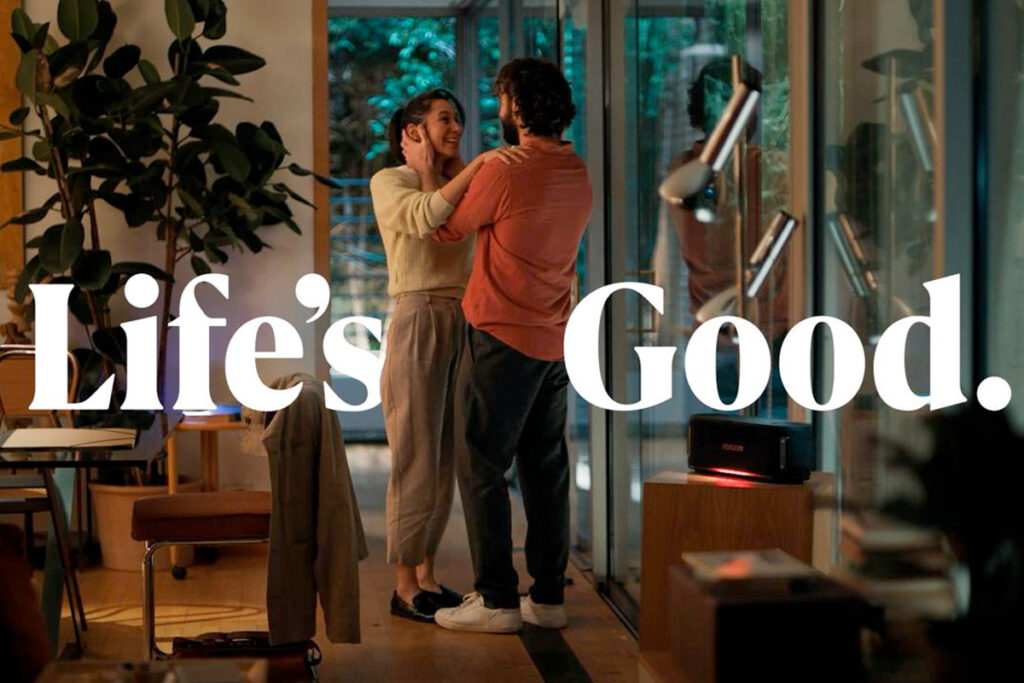 La nueva producción audiovisual transmite conmovedoramente cómo LG integra intuitivamente su IA en las rutinas diarias de los clientes. Cortesía: LG
