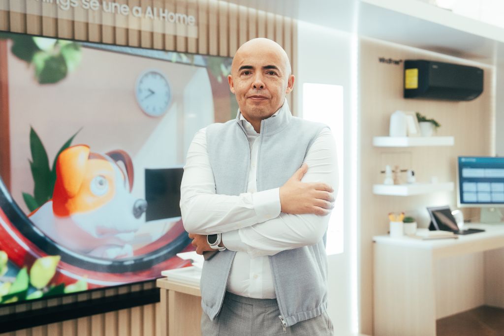 Entrevista a Carlos Villar , Chief Marketing Officer en Samsung Electronics para Centroamérica y el Caribe