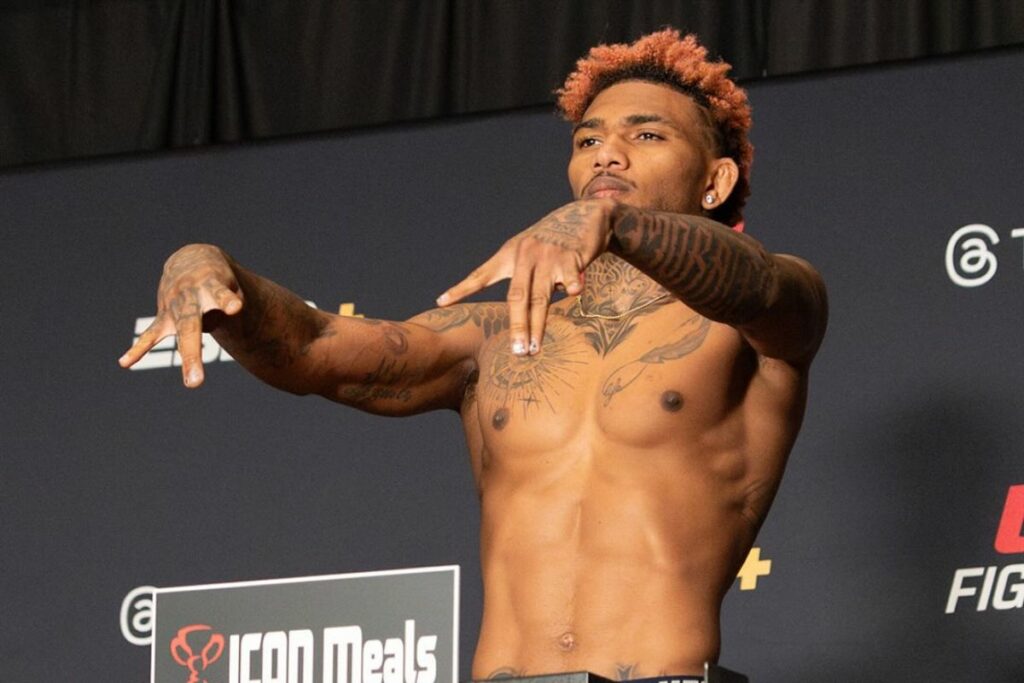 Michael Morales, luchador de UFC, antes de su última victoria.