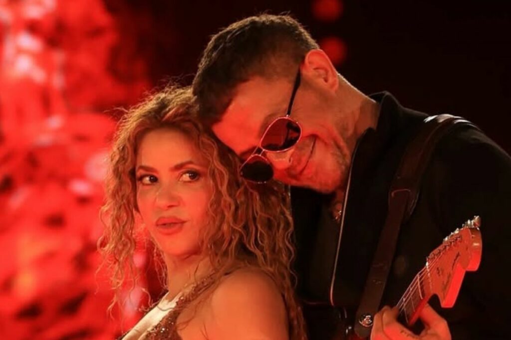 Shakira y Alejandro Sanz 'encendieron' un escenario de EE.UU. con la magia  de La Tortura - El Comercio