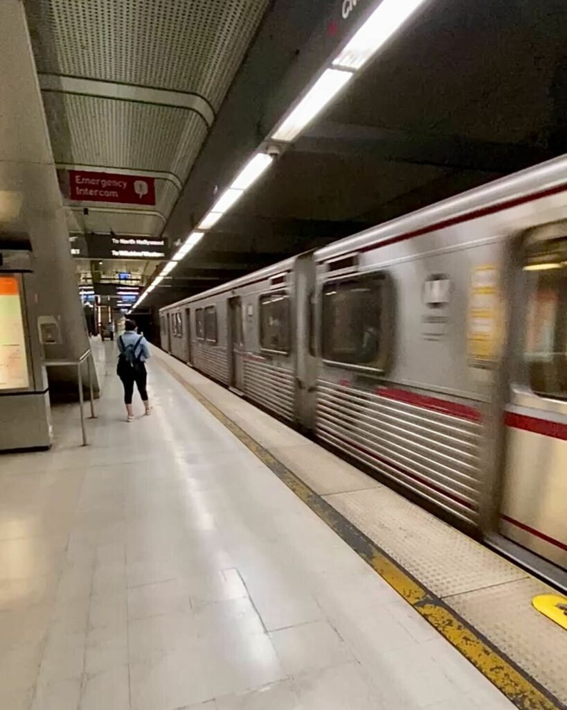 metro los ángeles taxis eléctricos juegos olímpicos 2028