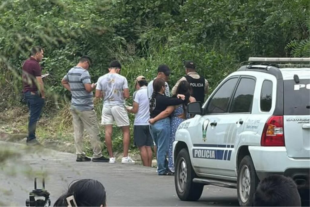 Unidades especiales de la Policía Nacional fueron desplazadas a Montecristi para continuar con las pericias técnicas y reforzar el patrullaje en la Ruta del Spondylus. Cortesía