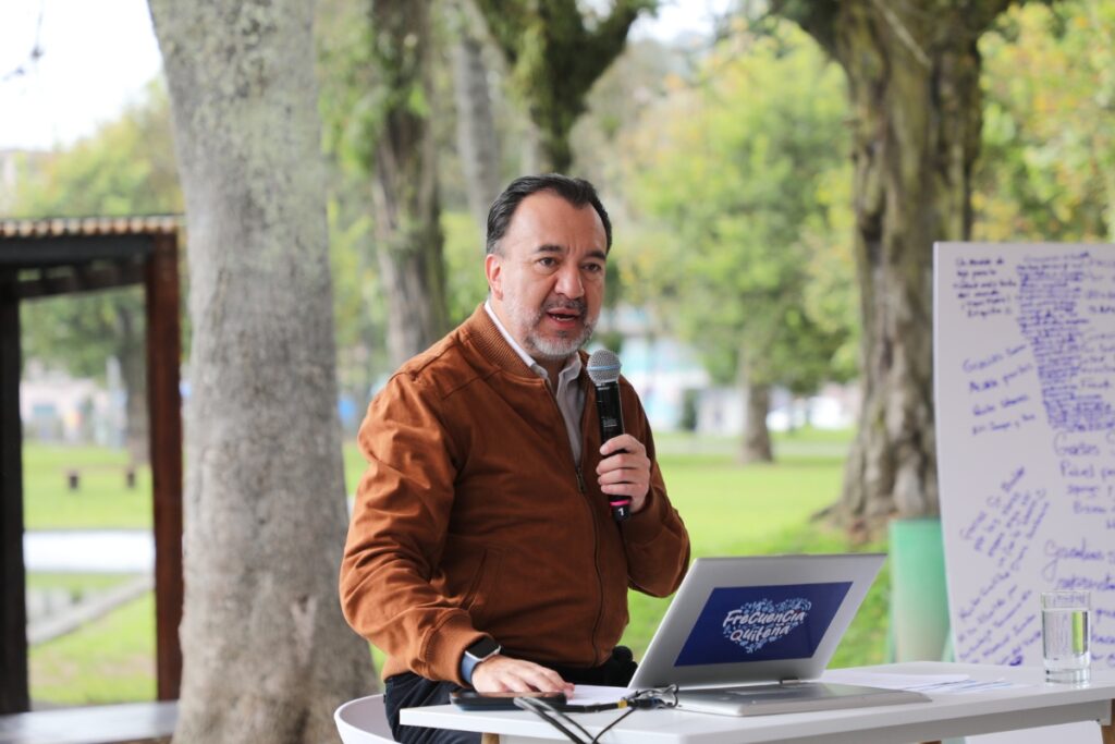Pabel Muñoz pidió la renuncia de los administradores zonales de Quito.