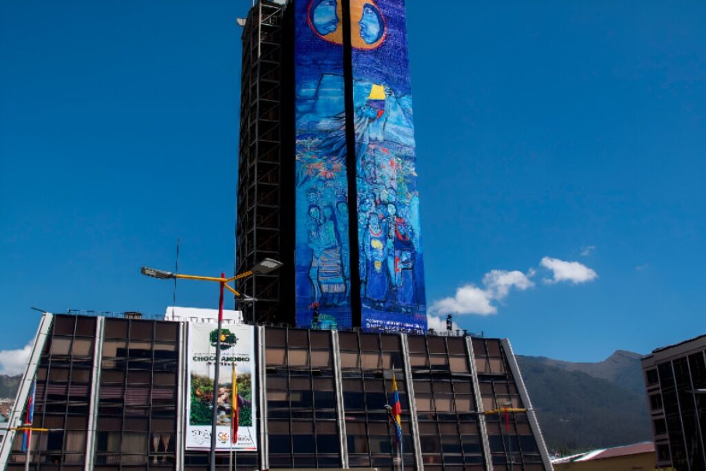 Prefectura de Pichincha no pagará sueldos de mayo por deuda estatal.
