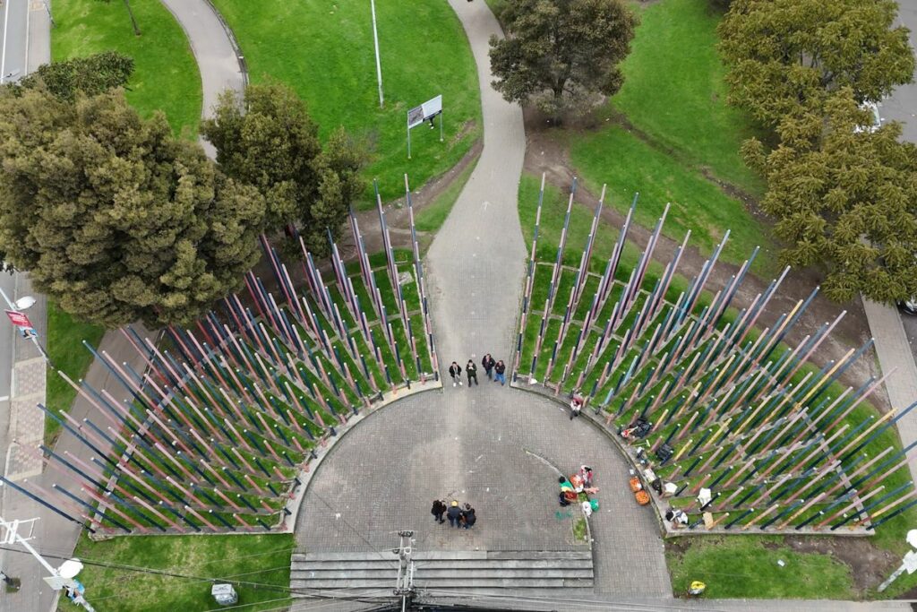 El 'parque de los tubos' es uno de los puntos de encuentro en el sur de Quito y, entre ellos, los del barrio Promoción Familiar.