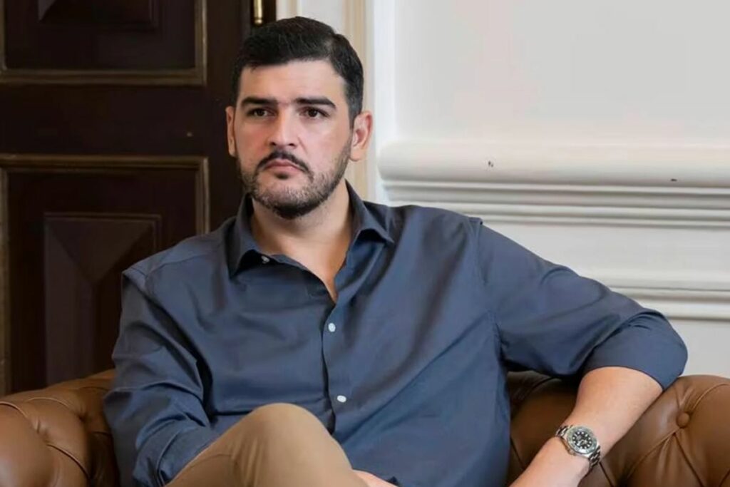 El exconsejero del Cpccs asegura que el alcalde de Guayaquil, Aquiles Alvarez, hizo campaña a favor de Luisa González.