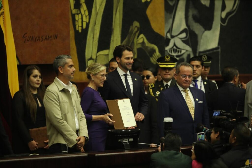 Este 14 de mayo se posesionó el nuevo presidente de la Asamblea, Niels Olsen y restan las comisiones.