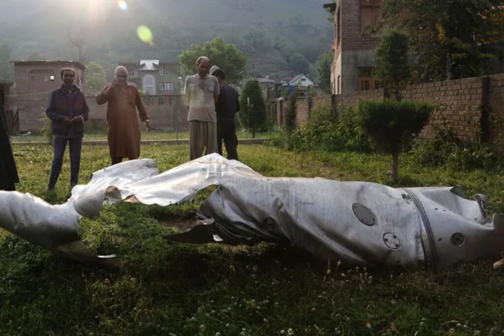 Las tensiones y los ataques entre India y Pakistán se incrementan.
