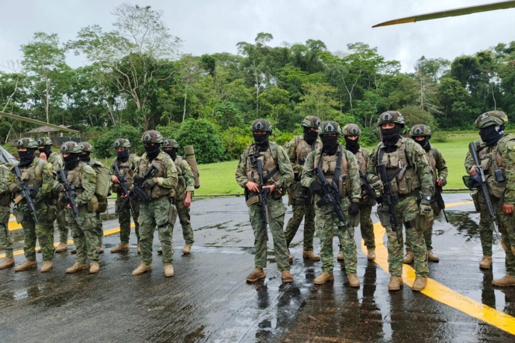 El Ministerio de Defensa informó las acciones del Ejército para neutralizar a Comandos de la Frontera.