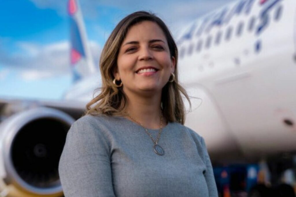  Emilia Rivadeneira, gerenta de Asuntos Corporativos para LATAM Airlines Ecuador.