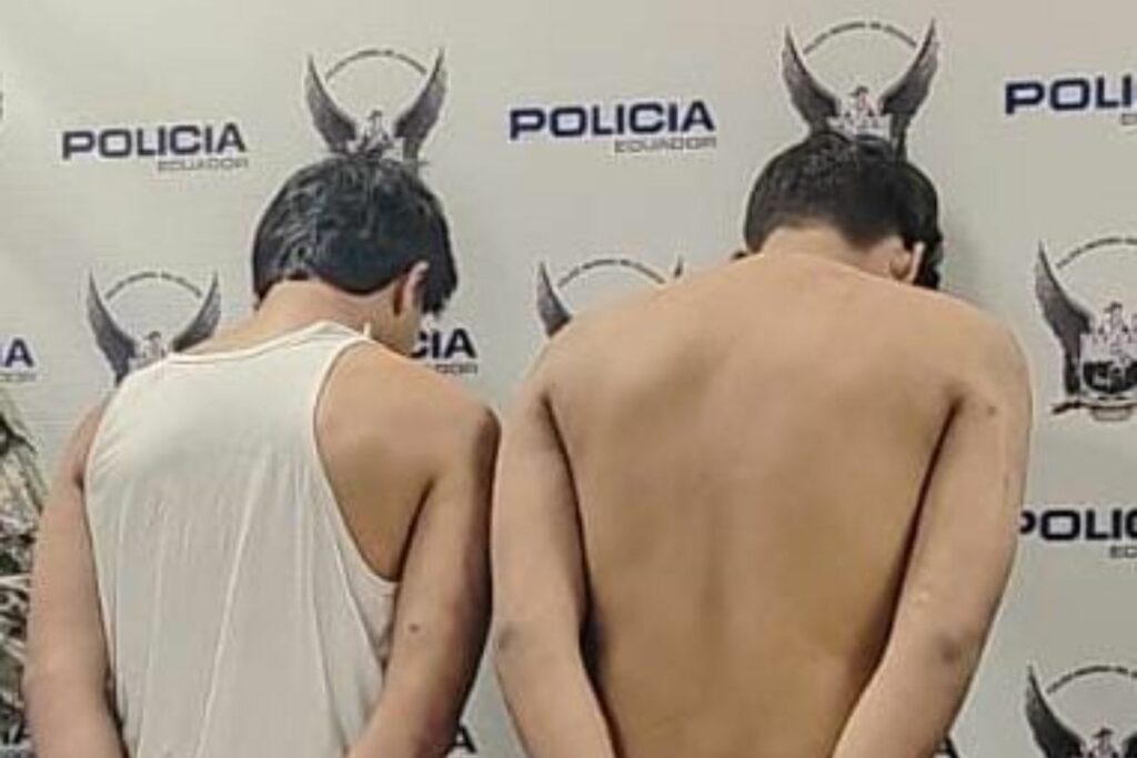 La Policía aprehendió a dos personas en Nueva Prosperina.