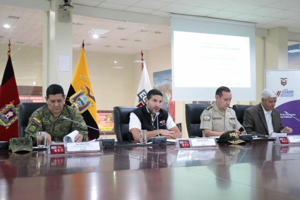 Rueda de prensa en el Ecu 911, este 22 de mayo.